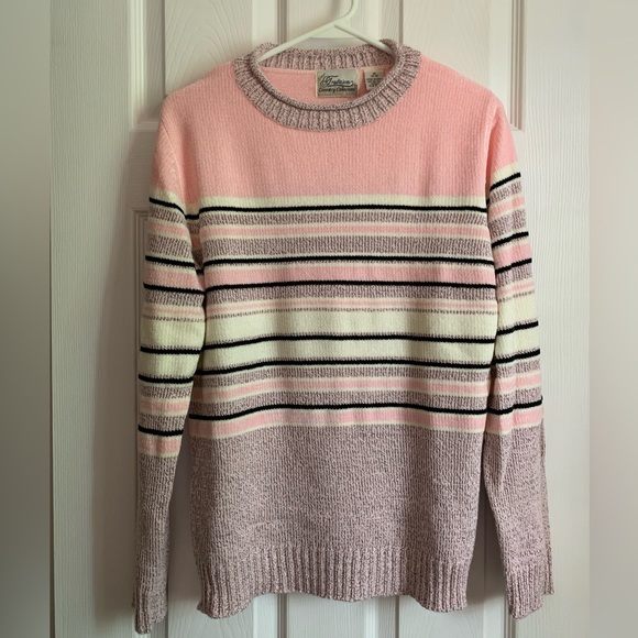 Traditions Country Collection (10-12) - Picture 1 of 4